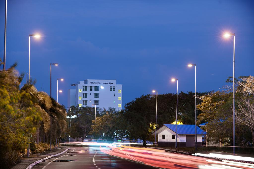 ケオジャ ホテル Kuala Belait エクステリア 写真